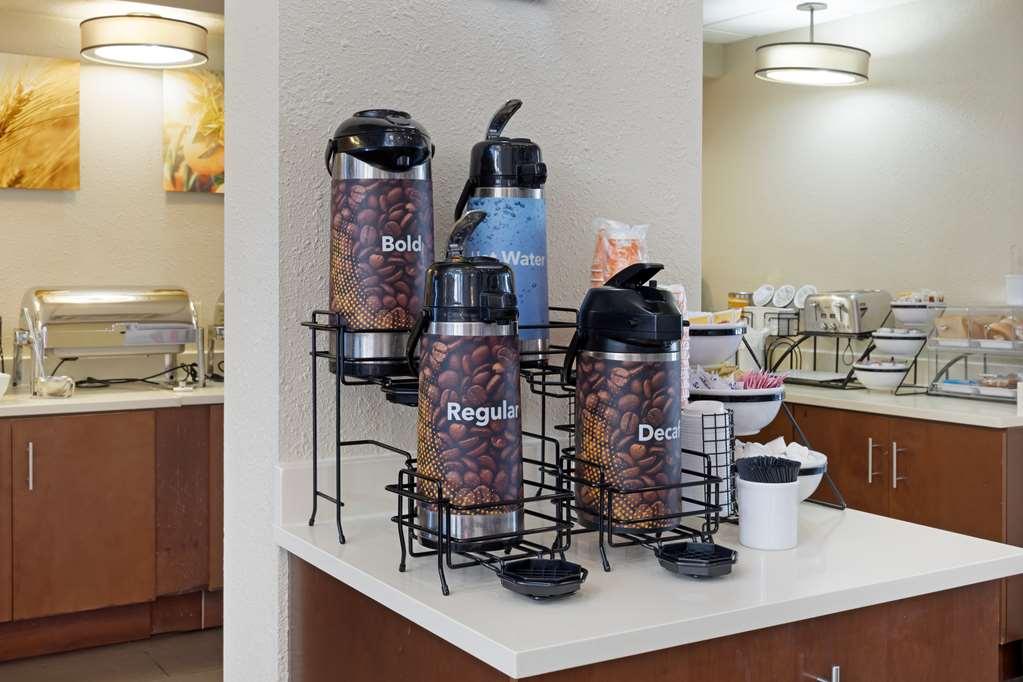 Comfort Inn&Suites Wichita Restaurant bilde